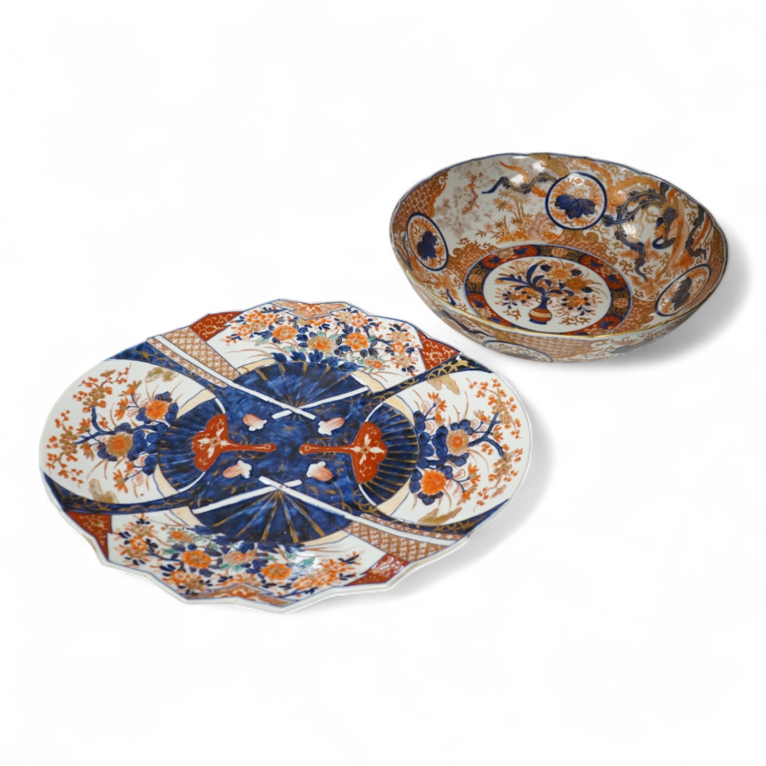 An oval Imari dish moulded with fans and a large Koransha Imari bowl, largest 38cm wide (2)
